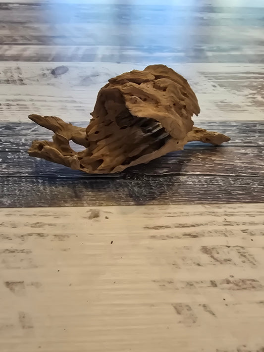 6.25 inches long 2.75 inches tall 2.75 inches wide #1004